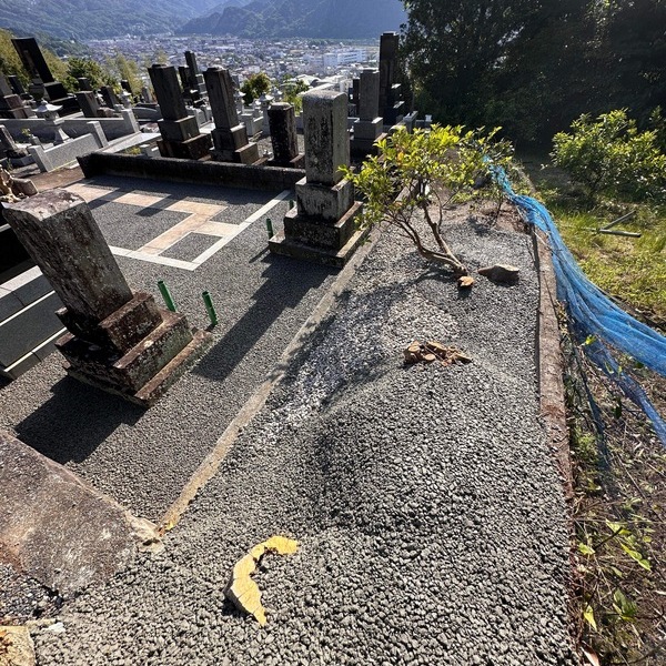 【静岡】「うちのお墓がいちばん（雑草で）汚かったのにこんなにキレイになっちゃって...これは素晴らしい！、いや〜ほんと素晴らしい、素晴らしい！」池田ブロック