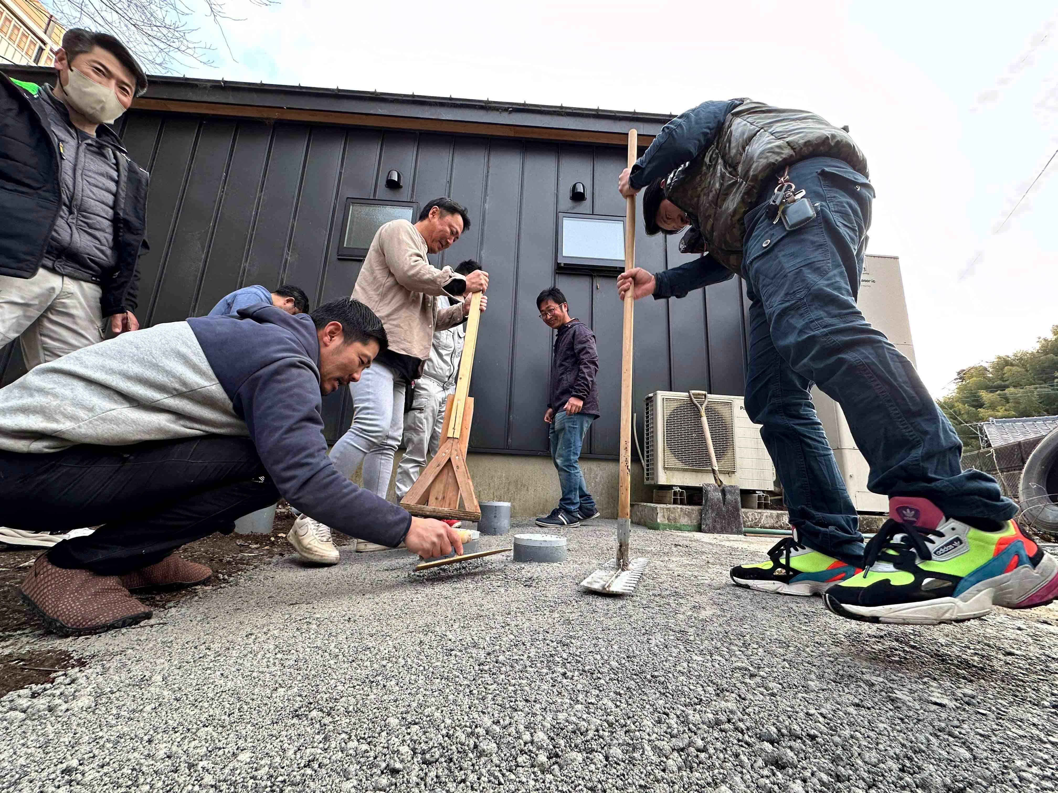 【静岡】「故郷に錦！ 地元建設業協会青年部の皆さんたちと生コンキャンプ！」