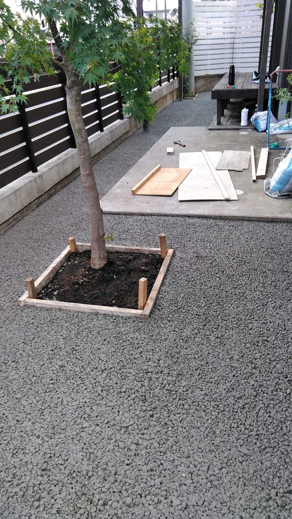  【静岡】「既往のポーラスコンクリートは 夏場 施工の腕に余程自信がなければ手を出すな」富士西麓ガーデン