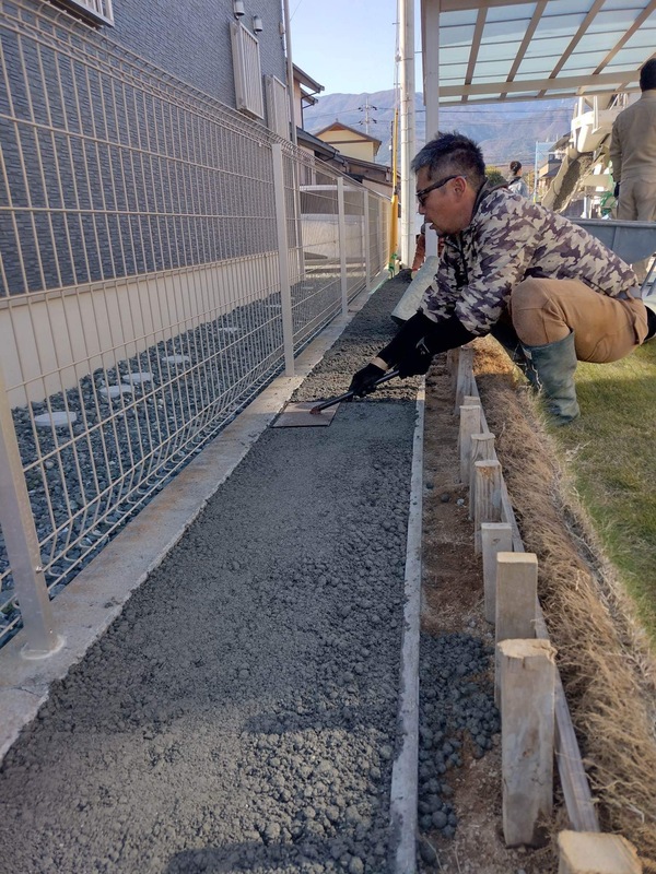 【山梨】「暮らし始めてからわかる 雑草・ぬかるみ・排水・凸凹・糞害・害虫・近隣トラブル という問題」