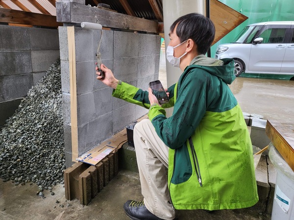 「あなたの家がいけてない理由。ちょっとコンクリ（CB塀とか土間コンとか）をじっくり眺めてご覧なさい！」