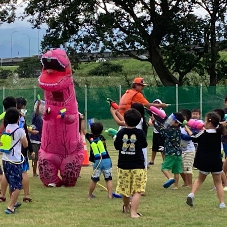 「伊豆半島（温泉地）を水鉄砲サバゲーの聖地にしよう！」（fmいずのくに）